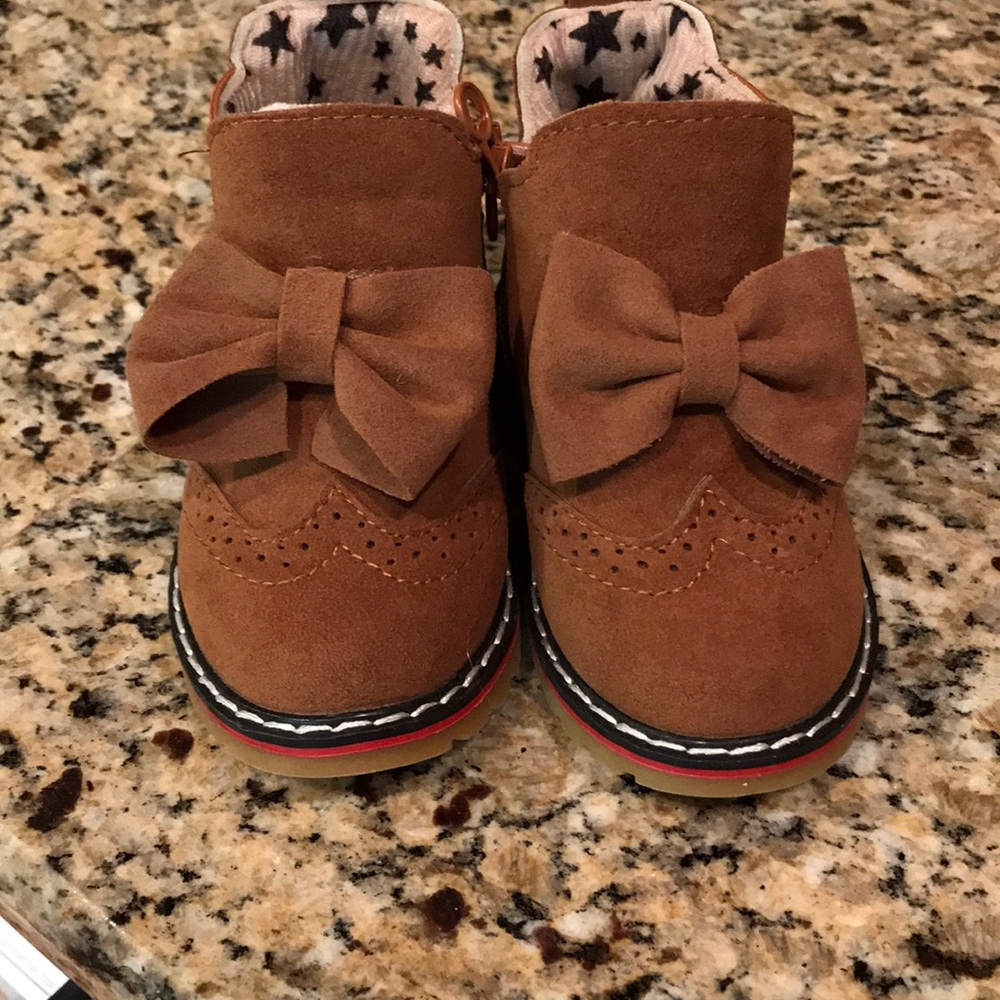 Little girls Boots